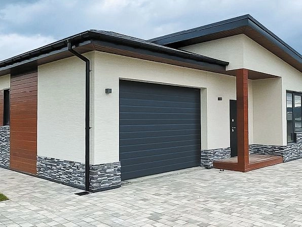 Секционные ворота 2600х2150 мм антрацитовые DoorHan RSD02, irkutsk.doorhan.ru